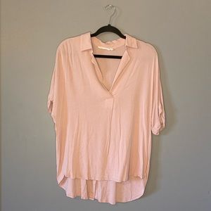 V-neck, light purple, button back top
